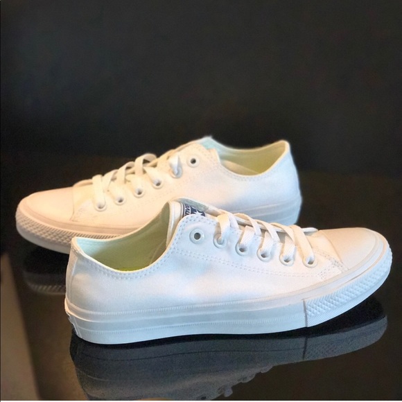Converse CTAS || OX White White WMNS AUTHENTIC - Picture 3 of 7